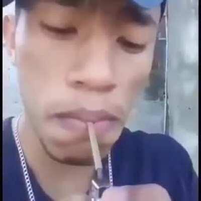 Eu duvido vocês fumar essa daqui ó.