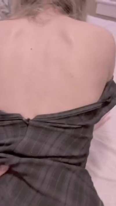 Daughter get new ipad