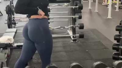 Gym sluts are active on the weekend