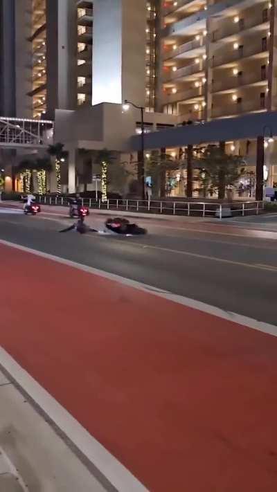 Biker tries to show off and finds out