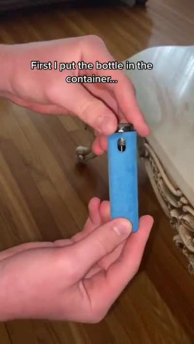 Sparkle & Shine: Premium Screen Cleaner Spray for All Your Devices