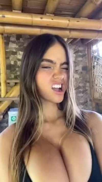 Cringy but Tits? Thnks