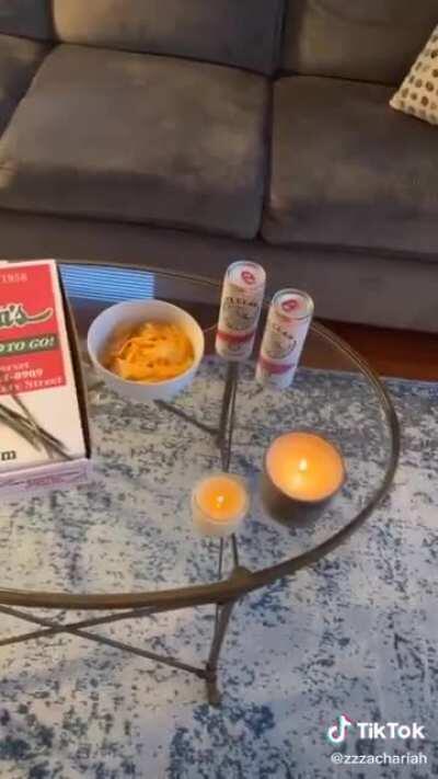 I really love this tiktok. As someone that is currently learning to love myself and do things alone. Seeing ppl do this encourages me