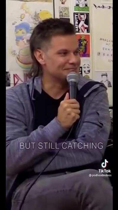 🛌 Indirect Cuddles? 😅