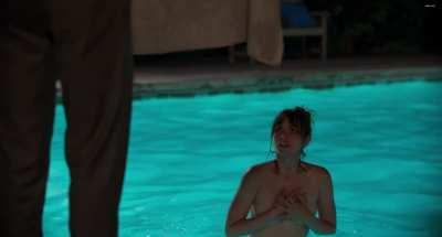 Ana de Armas (The Night Clerk 2020)