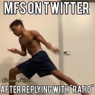 Twitter Moment ♾ 🤦🏿‍♂️