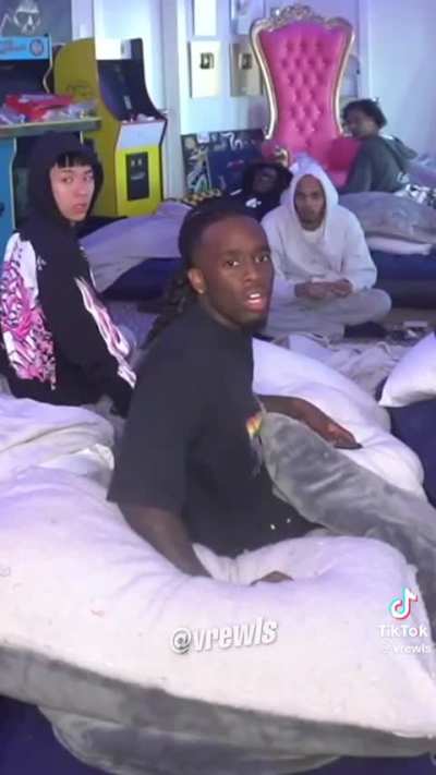 Kai we saw what you on crodie