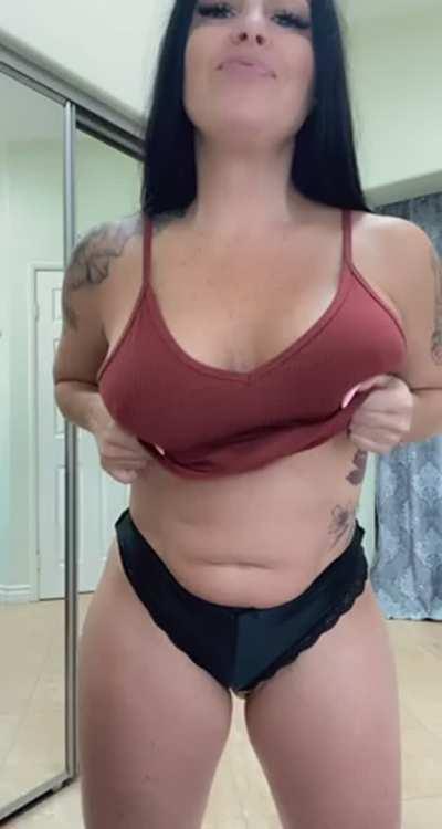 3 kids…. Almost 50 ….do you appreciate this mom bod…