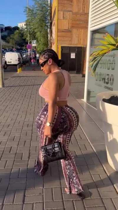 Slow Motion Walkaway