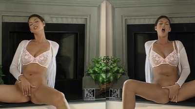 Tera Patrick with her cute twin sister self fingering contest