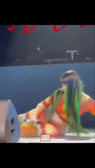 Nicki on stage killing it