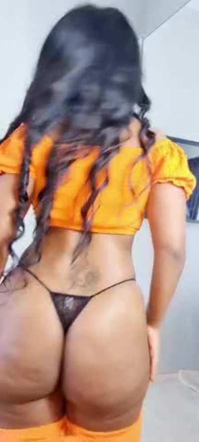 Would you pound this juicy booty?