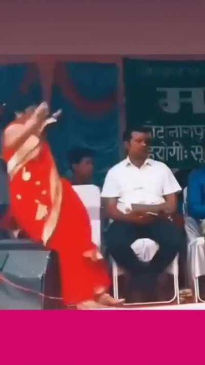 to do the hippity hoppity on stage