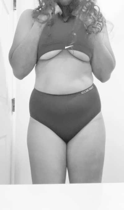 Join me in my post workout (f)un? 😋