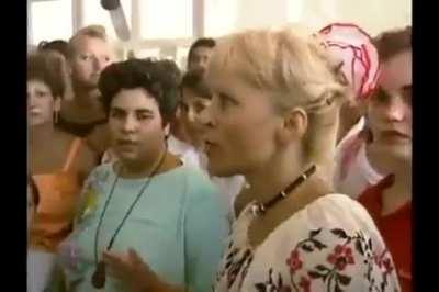 Fidel Castro faleceu em 25 de novembro de 2016. Após o incidente de Chernobyl, ele agiu imediatamente. De 1990 a 2011, Cuba prestou assistência médica gratuita a quase 25.000 vítimas de Chernobyl. Quando o primeiro avião carregado de crianças doentes pous