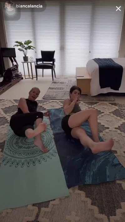 @biancalancia and her guest were live on a lovely wonderful workout Toesday!!