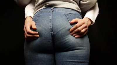 Enjoying Wife's Big Ass