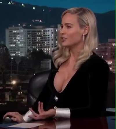 Brie Larson needs to be smashed