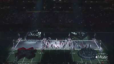 The entire stadium signing “A minorrr” during Kendrick Lamar’s Super Bowl halftime show
