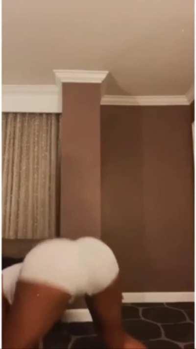 I miss jania twerking days fr