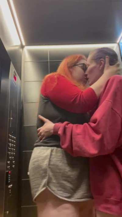 Only had 15 seconds in the elevator, had to make it count!