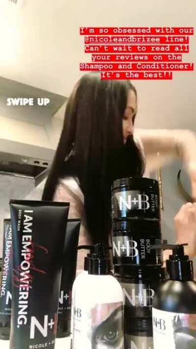 Nikki Bella with the nip slip 💦😩