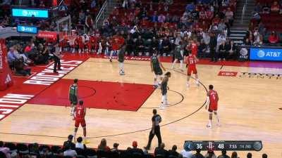 [Highlight] KJ Martin gets the offensive rebound then dunks on Rudy Gobert. KJ Martin was announced to be in the dunk contest today.