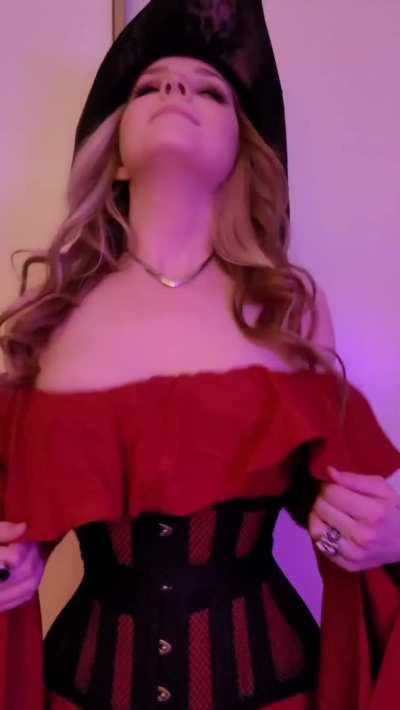 Come get some pirate booty!