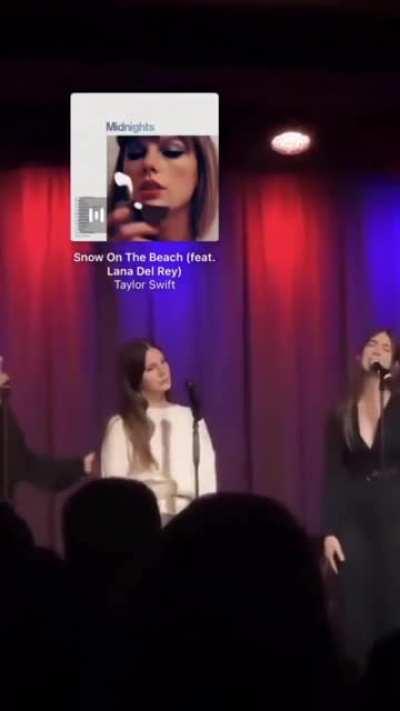 I know this is getting old, and a lot of people are tired of seeing these memes, but I couldn't stop laughing when I saw this