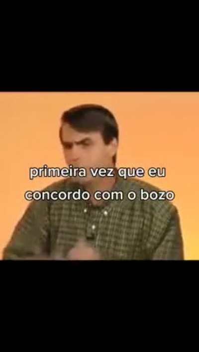Essa é pra jogar no grupo bolsonarista