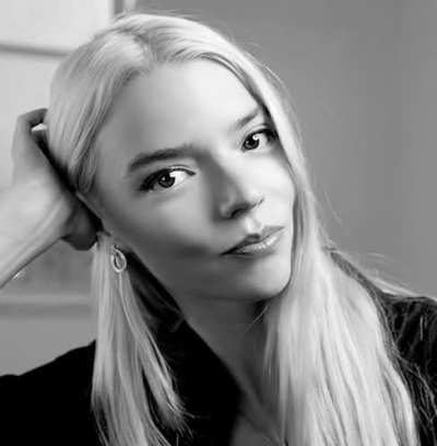 Her pretty face in B&amp;amp;W