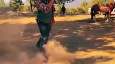 Festival de Doma 2024. Ya están esperando a Grabois en el Sur