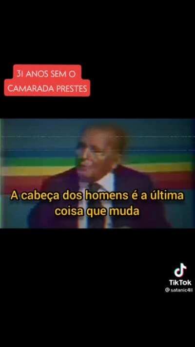 Prestes sobre o socialismo real.