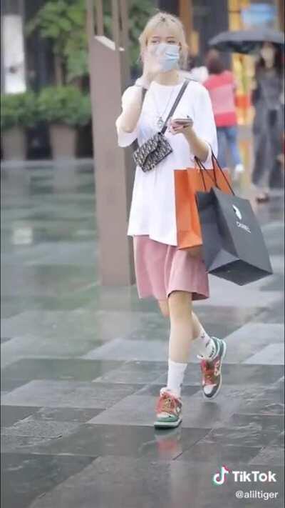 [inspo] 🇨🇳 back at it!