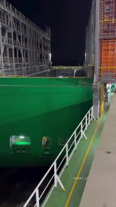 Container ship Ever Memo gives container ship Wan Hai A09 a lil’ love bump