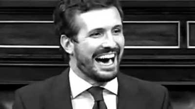 A Casado le traiciona el subconsciente en pleno discurso político