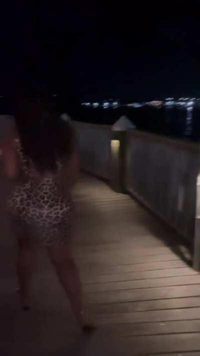 A phatty in animal print is always a welcome sight..