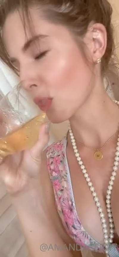 Insta getting better than OF