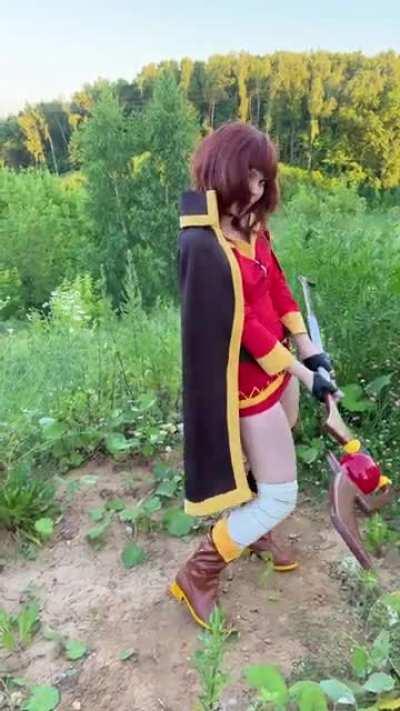 Megumin dance