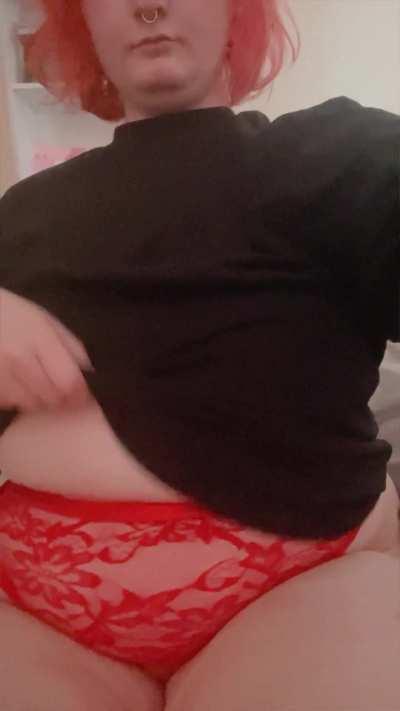 need to cover my pale belly and tits in bruises and bites...