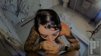 Sucking Every Drop Of Cum From That Black Dick 