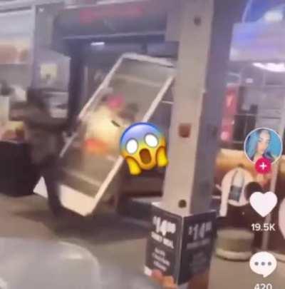 unc got da crackhead strength😭