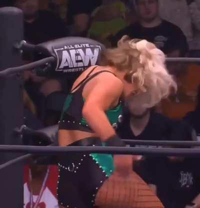 Toni Storm