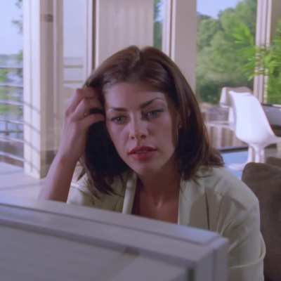 Shae Marks and her (literally) unreal cans in 