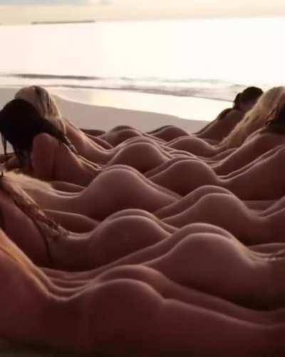 Beach full of peaches