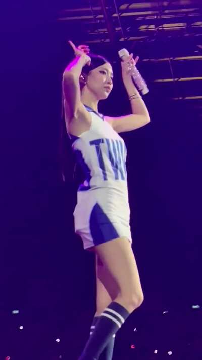 251012 Beautiful Mina