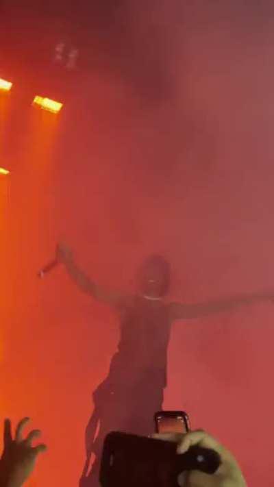 This view was crazy man carti looks huge in person never realized how big 6’1 really looks. Awesome experience felt like 10 minutes