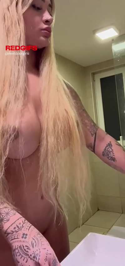 Getting pounded doggy just how I like it