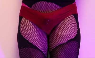 These panties were too thight, but you can still see them getting wet and my caged clitty pulsating!