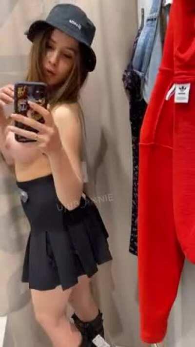 Is this outfit hot or not?🌶